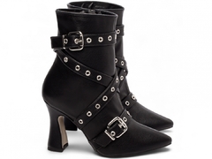 Bota Bico Fino Cano Médio; TCL 43.004 - comprar online