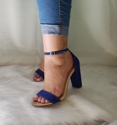 Sandália nobuck azul - Menina Refinada