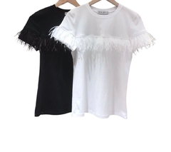 Blusa plumas