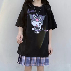 Camiseta Kuromi Hello Kitty - 2 Cores na internet