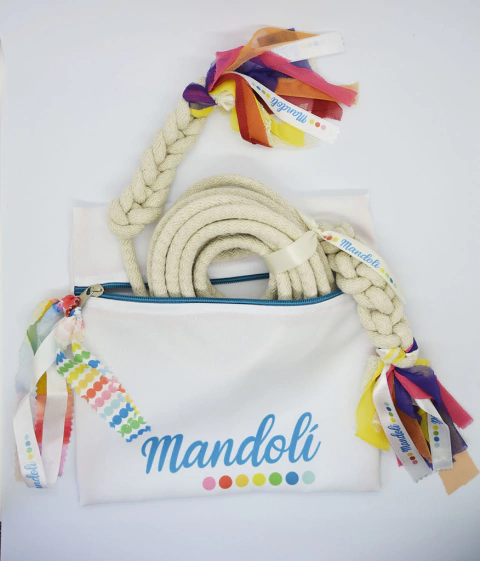 Mandolí soga grupal. Soga para saltar en grupo, con bolsa contenedora e instructivo con sugerencias de uso