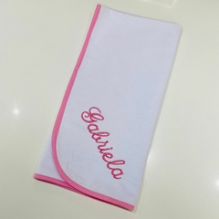 Imagem do CUEIRO EM FLANELA INFANTIL COM NOME BORDADO