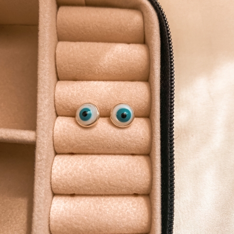 ref 143 brinco olho grego - semijoia Prata 925