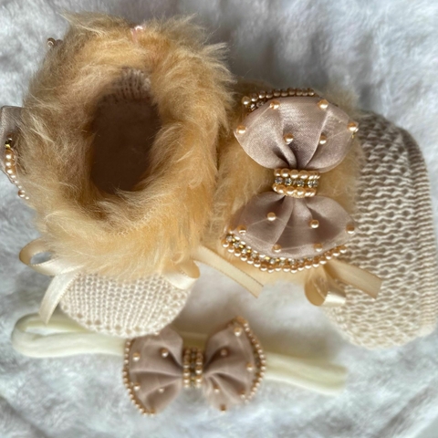 Kit Botinha Tricot E Faixinha Luxo - comprar online