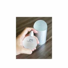 212 Nyc Carolina Herrera Eau de Toilette na internet