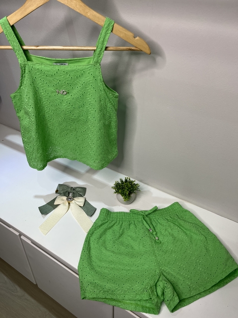 CONJUNTO BATINHA E SHORT EM TECIDO LESIE/ FIGITAL - comprar online