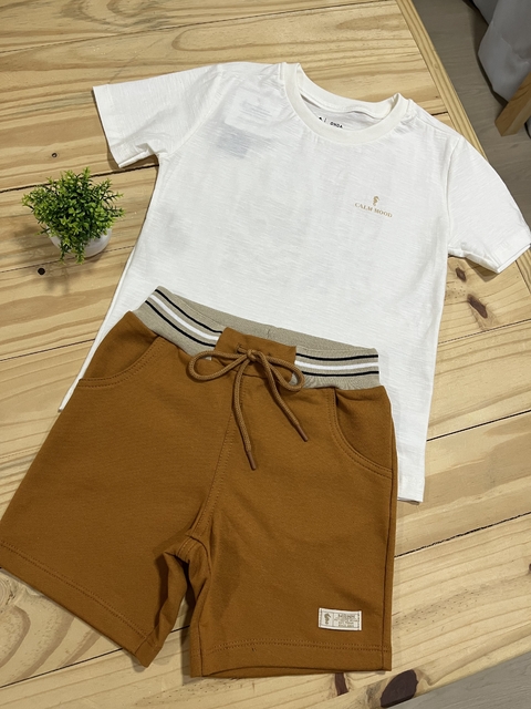 CONJUNTO CAMISETA E BERMUDA MOLETINHO/CREME - comprar online