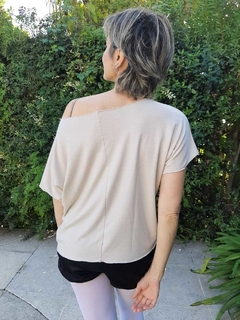 Remera Nikiya - Rocio De La Fuente Indumentaria Para La Danza
