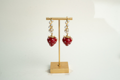 ARETES DE FRESAS