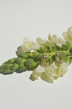 Aretes