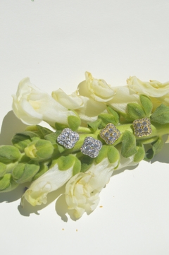 Aretes trebol