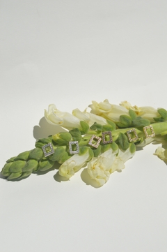 Aretes cuadrados