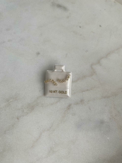 BROQUEL CON ZIRCONIA ORO 10KT