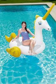 Unicornio inflable