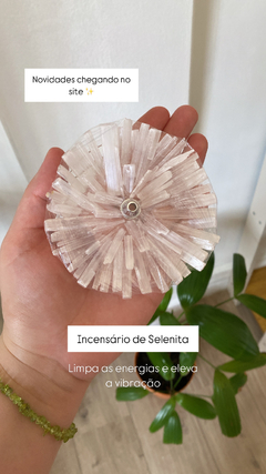 Incensário Selenita - Limpeza Energética e Conexão Espiritual - Amozen