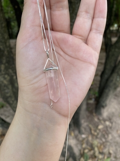 Pingente Quartzo Rosa Biterminado Prata 925 - Amor Próprio, Incondicional e Paz Interior na internet
