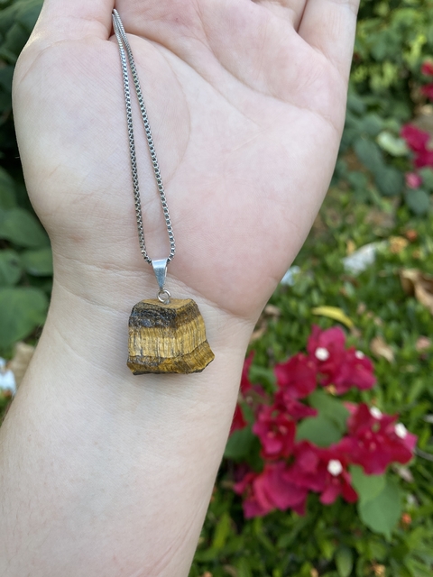 Pingente Olho de Tigre bruto - Proteção, Determinação e Prosperidade