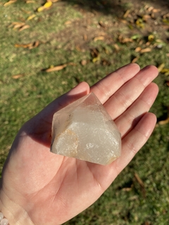 Ponta de Quartzo Cristal - Clareza Mental, Cura e Amplia Energias - comprar online