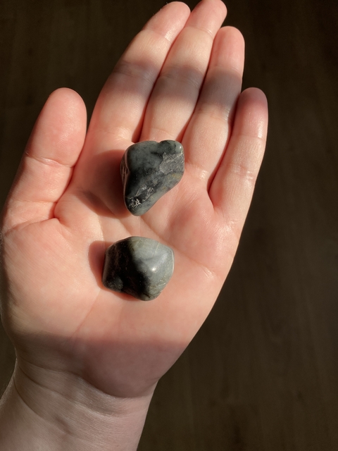 Esmeralda Rolada - Prosperidade, Lealdade e Sorte