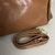Bolsa Baguete Couro Ecológico Sílvia Marrom - Eagle Bolsas