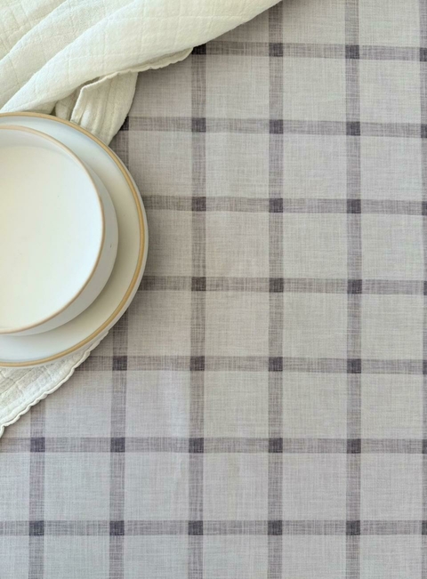 Mantel antimanchas cuadros grises