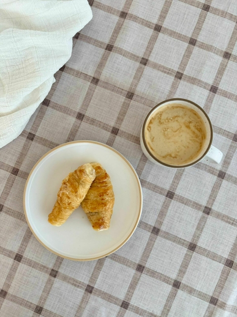 Mantel antimanchas cuadros tostado