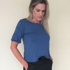 Blusa em viscolycra manga com elástico e detalhe em botões dress up store2