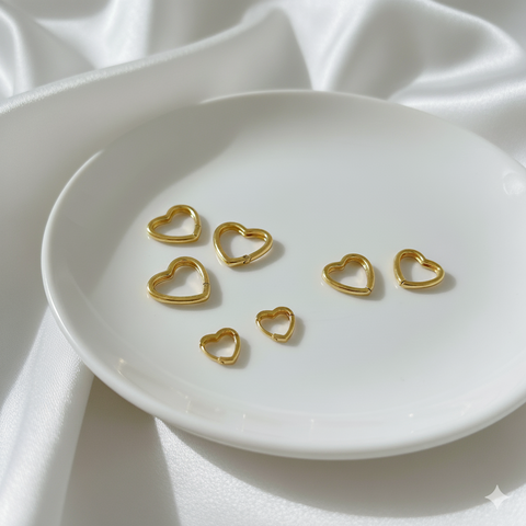 Brinco Argolinha de Coração Lisa - comprar online