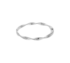 Bracelete Torcido na internet