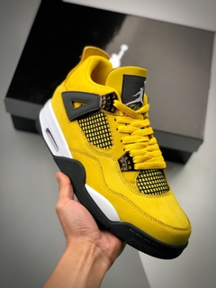 4 Retro Lightning