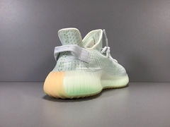 Yeezy Boost 350 V2 Hyperspace - comprar online