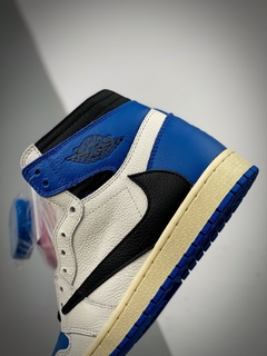 Imagem do 1 High OG Military Blue x Travis Scott x Fragment