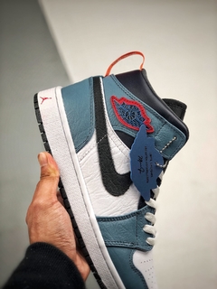 1 Mid x Cspace Facetasm - comprar online