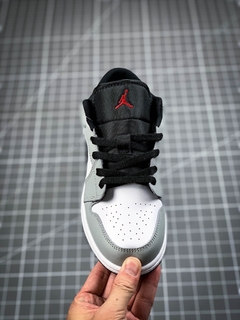 Air Jordan 1 Low Smoke Grey - PLUG SNEAKERS