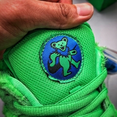 Grateful Dead x Nike Dunk SB Low Pro Green Bear na internet
