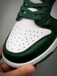 Dunk Low Team Green na internet
