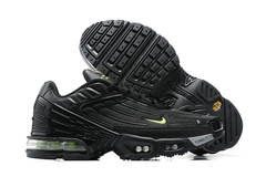 Air Max TN Plus 3 na internet