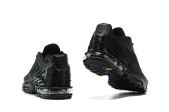 Air Max TN Plus 3 - PLUG SNEAKERS