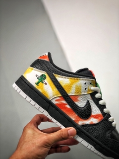 Dunk SB Low Pro Raygun Tie Dye - comprar online