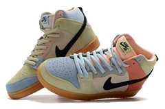Dunk SB High Spectrum na internet