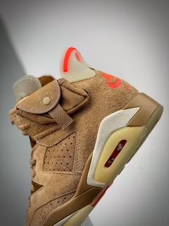 6 SP British Khaki x Cactus Jack - comprar online