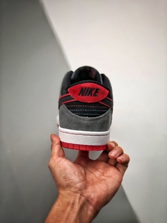 Dunk Low Ishod Wair Dark Grey na internet