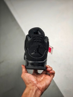 4 Black Cat - comprar online