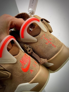 6 SP British Khaki x Cactus Jack - loja online