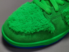Grateful Dead x Nike Dunk SB Low Pro Green Bear