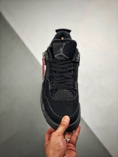 4 Black Cat