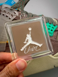 4 Taupe Haze x Union LA - PLUG SNEAKERS