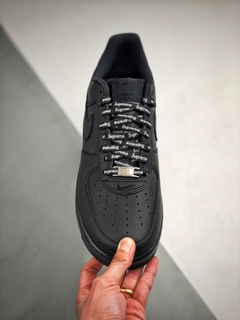 Imagem do AF 1 x Supreme Black
