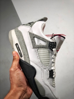 4 Retro White Cement