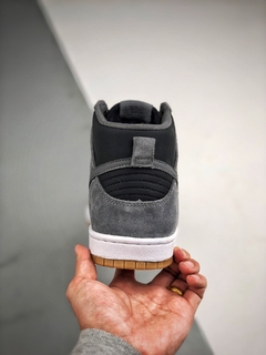 Dunk High Trd - PLUG SNEAKERS